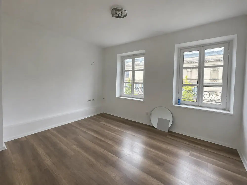 Gemütliche 4-Zimmer Wohnung inklusive Dachterasse