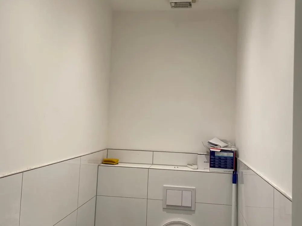 80m² Dachgeschosswohnung kernsaniert in Krefelder Innenstadt