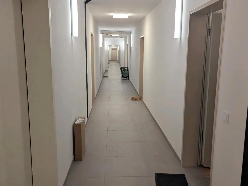 1,5 Zimmer Wohnung in Top-Lage mit exzellenter Anbindung(ab 1.10)