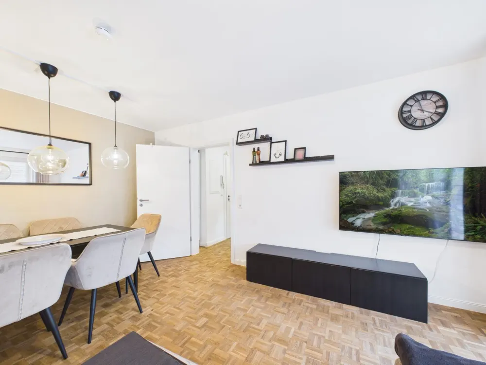 Bezugsfertige 3-Zimmer-Wohnung, voll möbliert & modern ausgestat