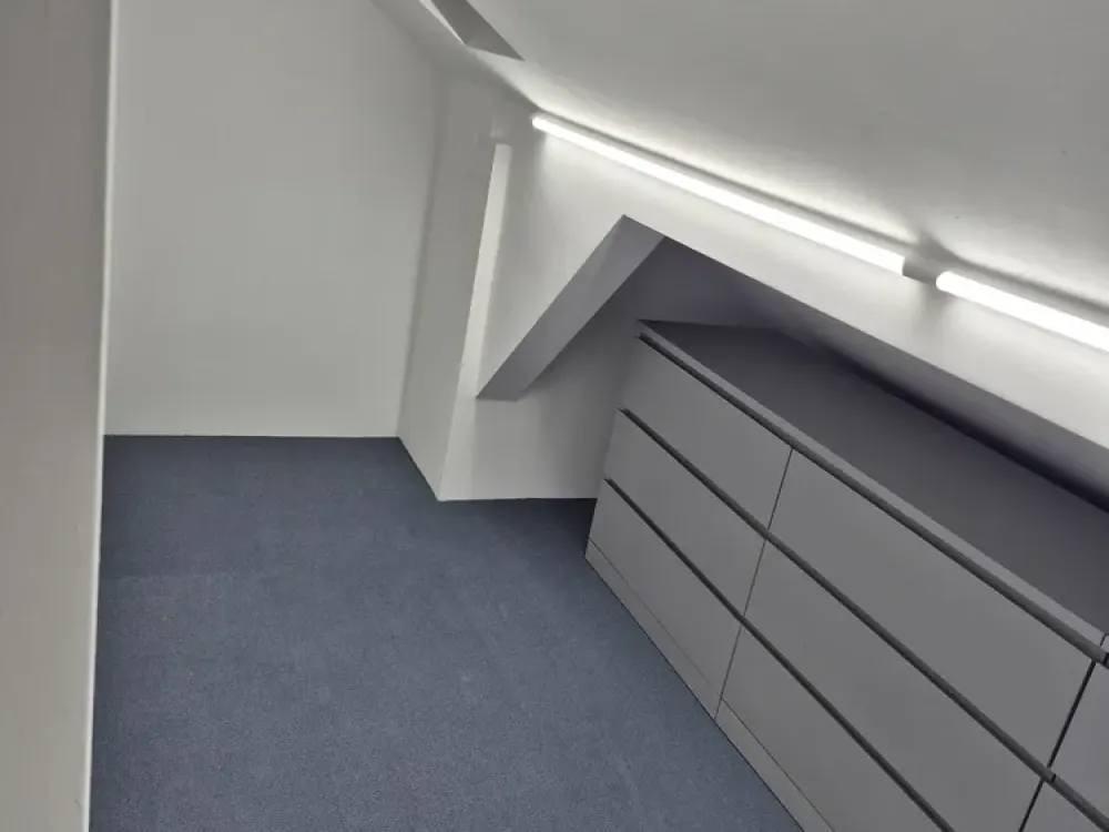 Schnuckelig Dachwohnung