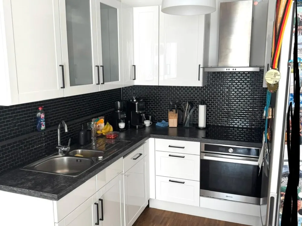 Schöne möblierte Wohnung in ruhiger, familiärer Lage am Kanal