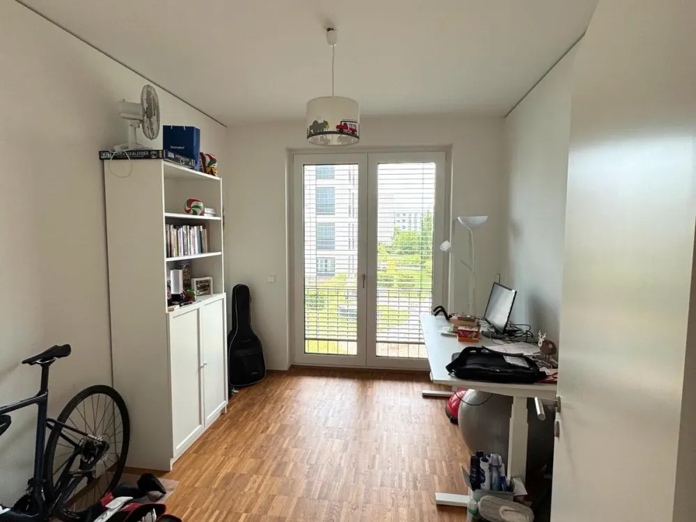 Schöne möblierte Wohnung in ruhiger, familiärer Lage am Kanal