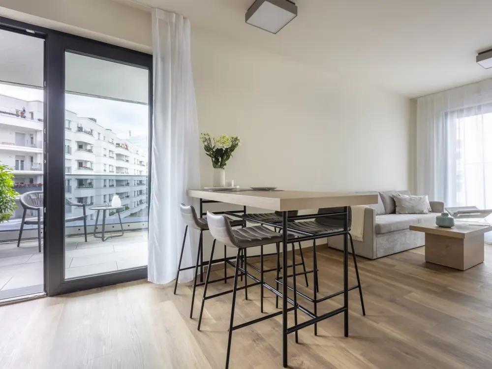Möblierte 3-Zimmer Wohnung Large mit exklusiven Annehmlichkeiten: Dachterrasse, Fitness & mehr