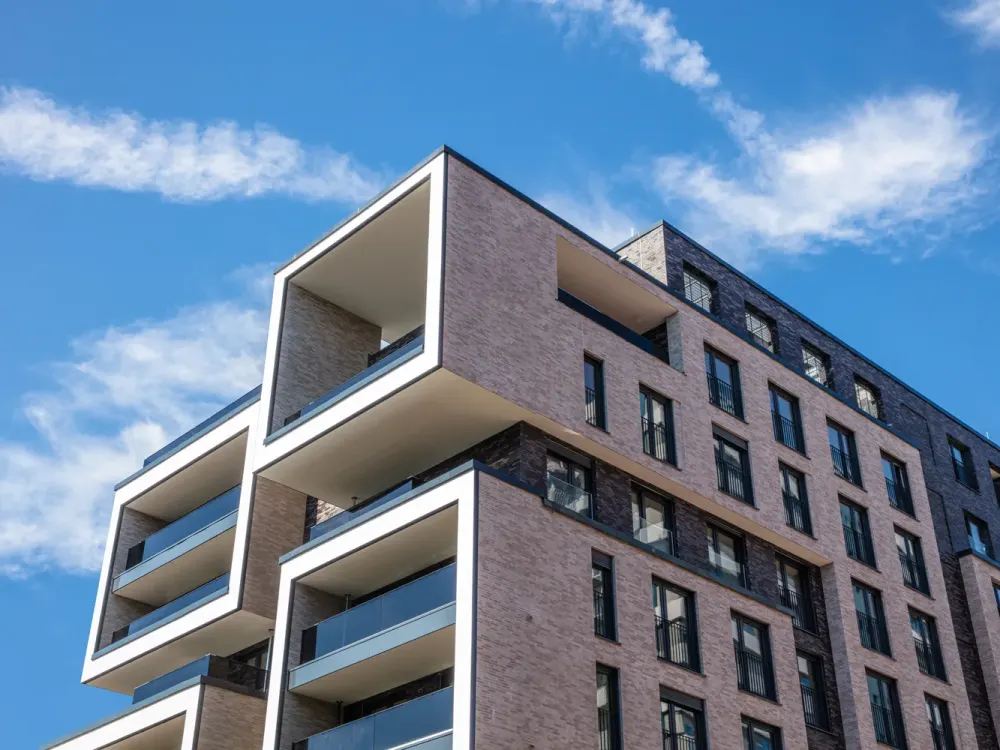 Möblierte 3-Zimmer Wohnung Large mit exklusiven Annehmlichkeiten: Dachterrasse, Fitness & mehr