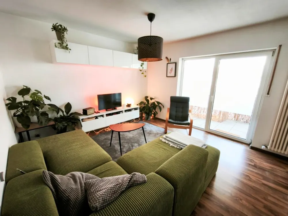 Cozy 2-Room Single Apartment with Central Location in Troisdorf