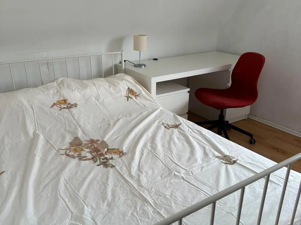 1 Zimmer im Einzelhaus zu vermieten Wandsbek als WG