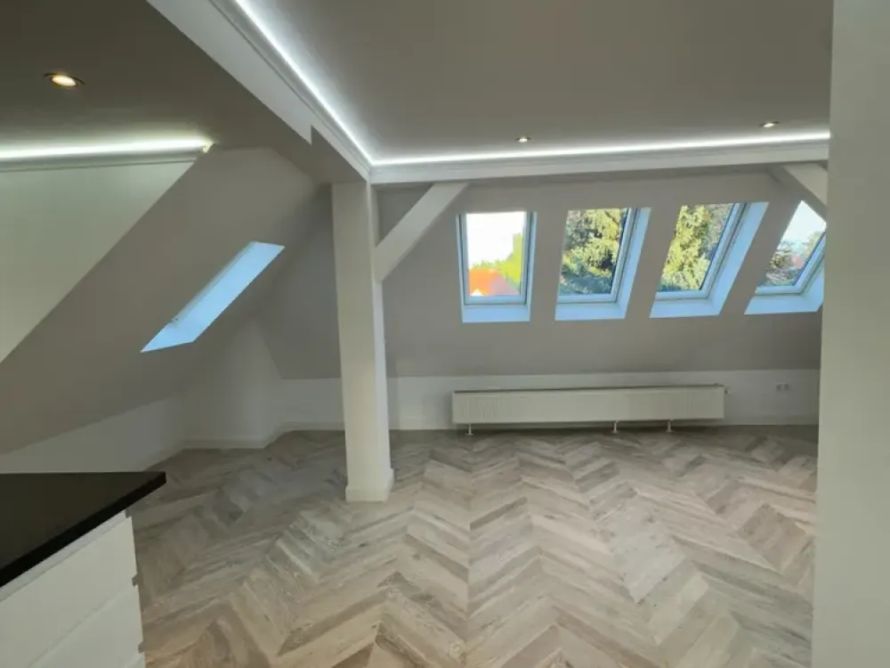 Luxuriöse 2-Zimmer Wohnung in idyllischer Lage in Berlin Wilhelmstadt