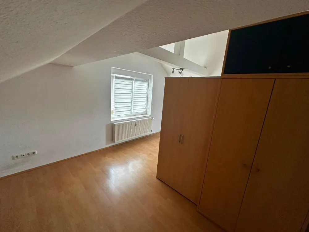 1,5-2 Zimmerwohnung zu vermieten