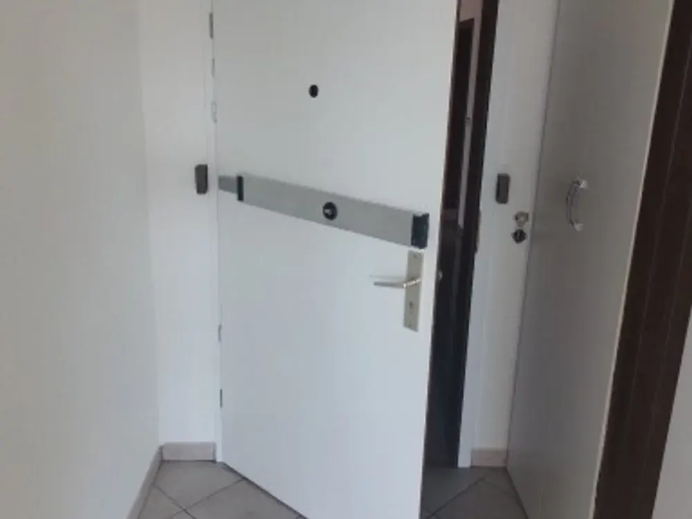 Helle 2,5 Zimmer-Wohnung + 2 x Balkon