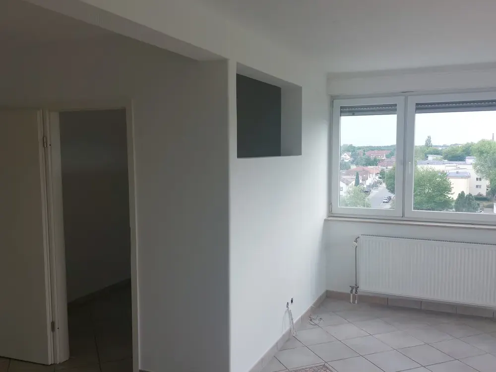 Helle 2,5 Zimmer-Wohnung + 2 x Balkon