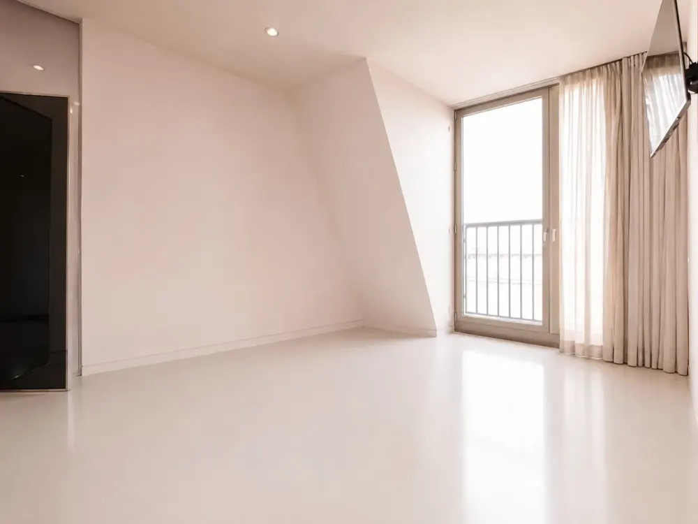 Design-Penthouse mit Atrium über den Dächern Berlin`s!