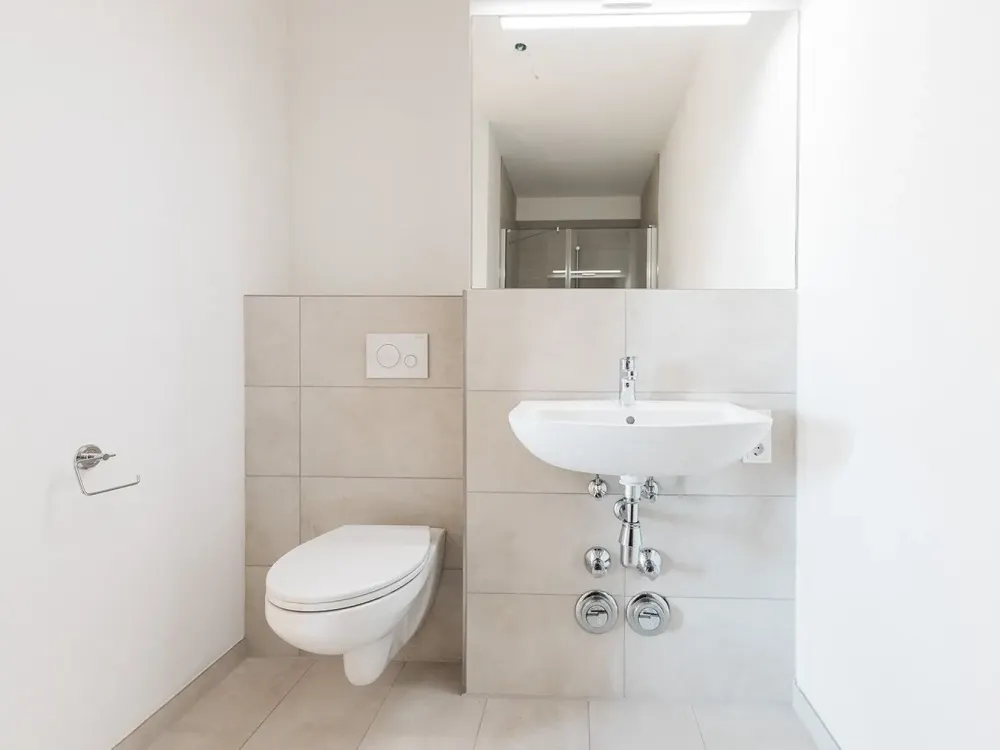 Fully Furnished Shared Room - Timelessly Modern in Köln Kalk