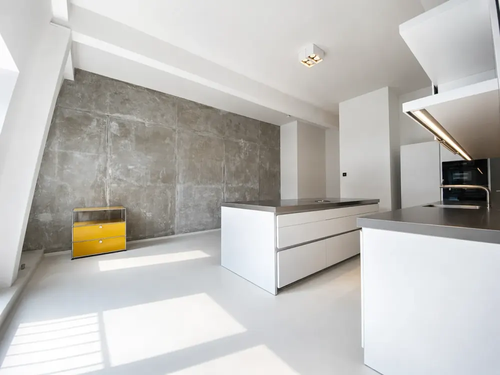 Penthouse-Maisonette im Loftstil am Paul-Lincke-Ufer | 3,60 m Decken, Concierge & TG-Stellplatz