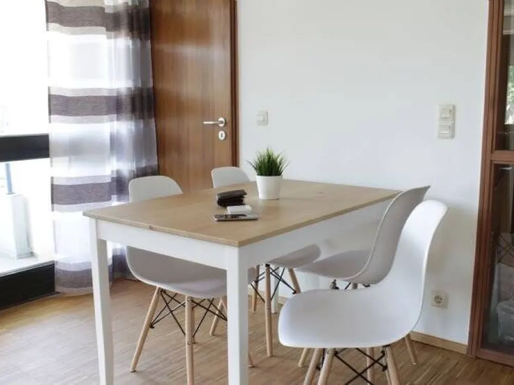 2-Zimmerwohnung exclusiv möbliert Nürnberg Röthenbach Nähe Stein