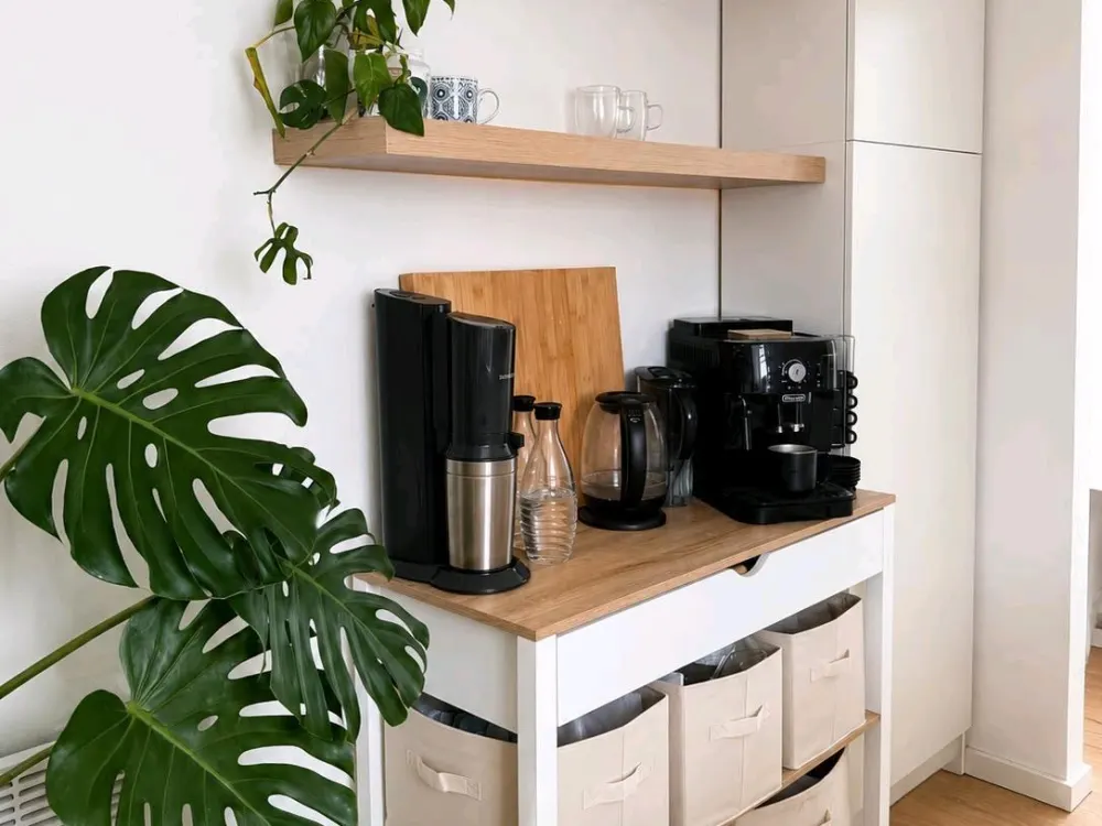 2 Zimmer DG Wohnung mit EBK in Stgt Bad Cannstatt