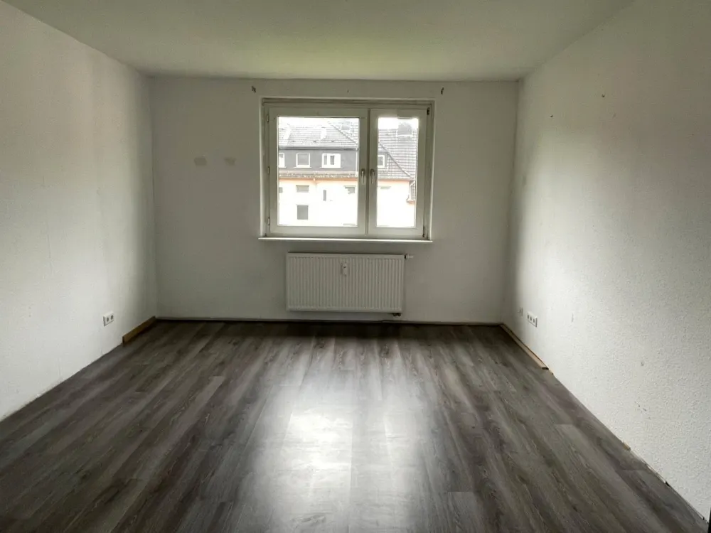 2 1/2 Zimmer komplett modernisierte Wohnung in Hagen Haspe