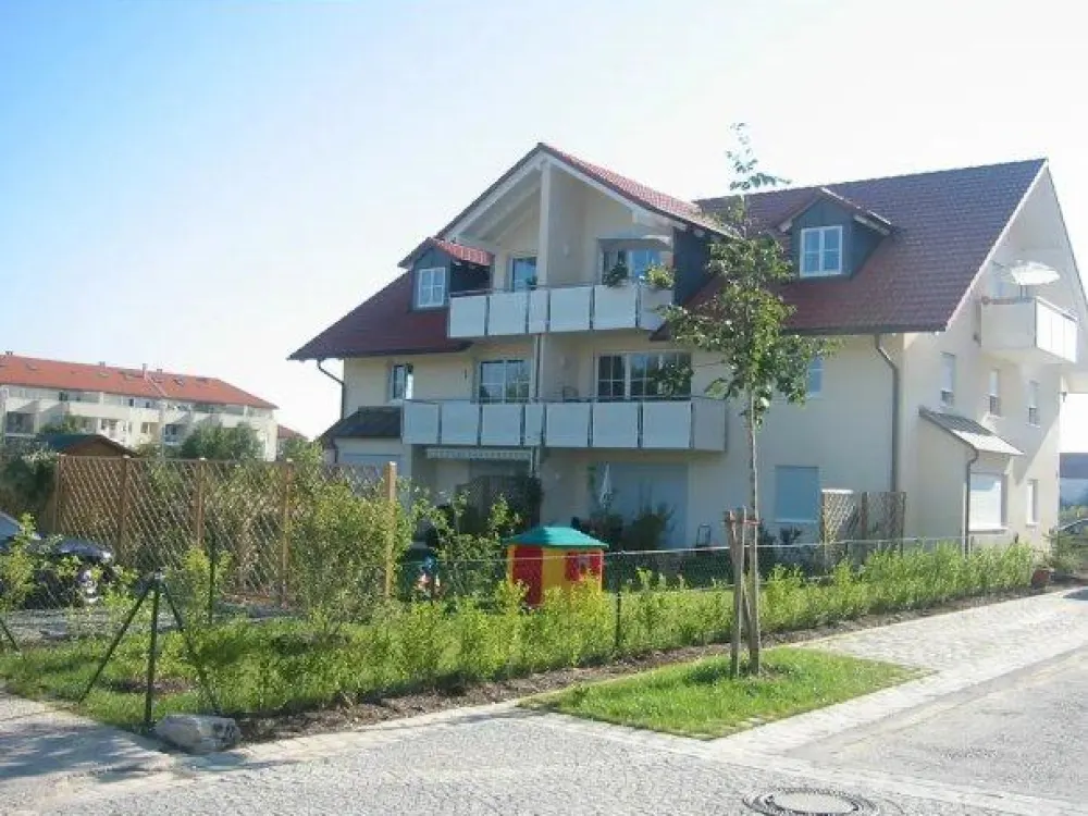 3-Zimmer-Wohnung mit Balkon in Unterföhring