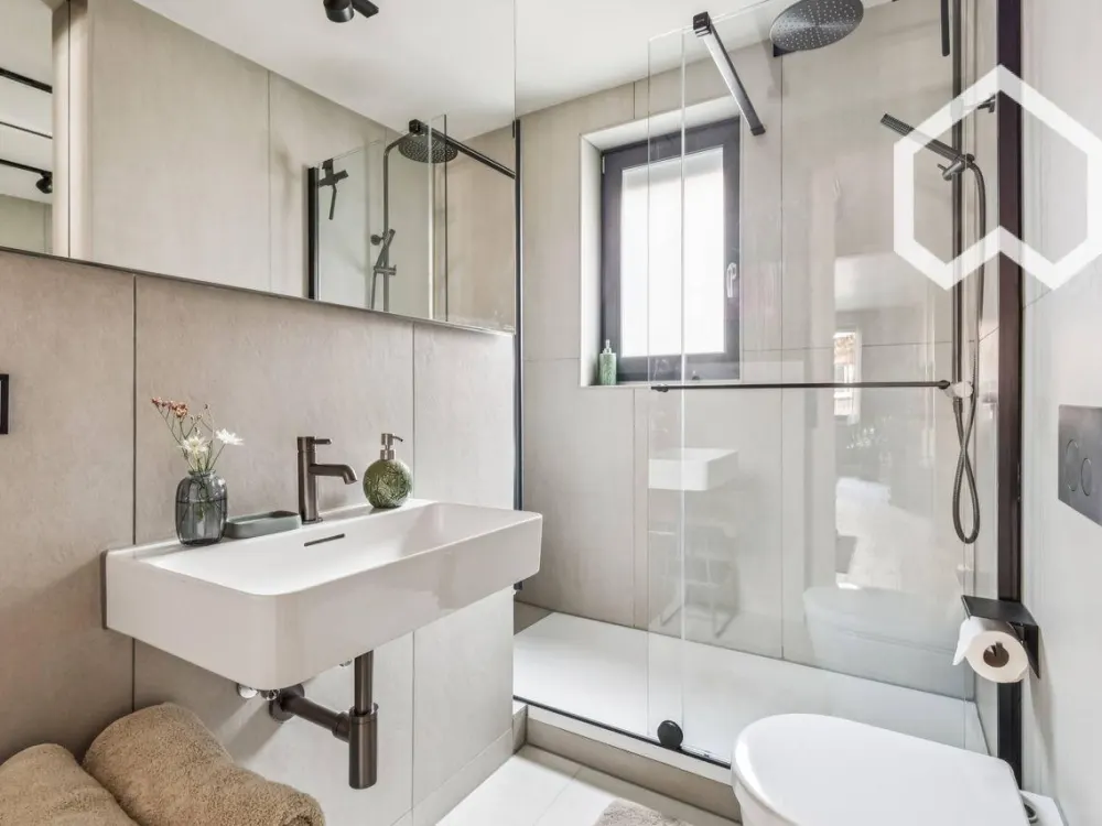 Luxuriously Furnished Designer Apartment in the Heart of Schanzenviertel