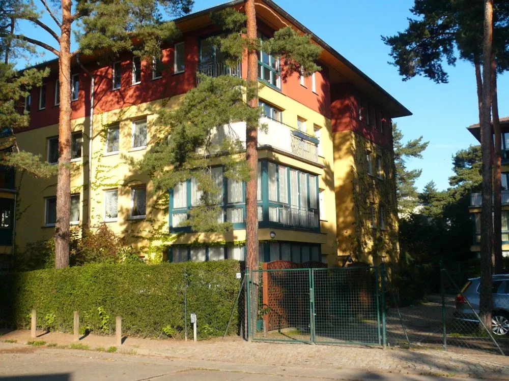 Schöne 3-Zimmer-Wohnung mit Wintergarten und Terrasse