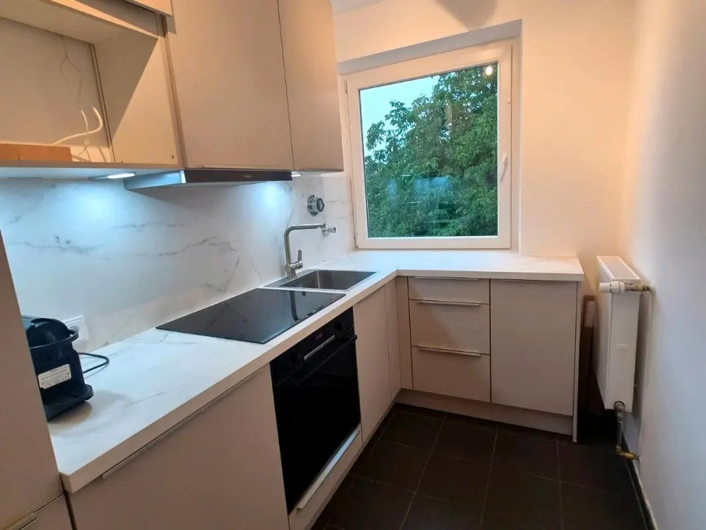 3 Zimmer WG, Erstbezug nach Sanierung