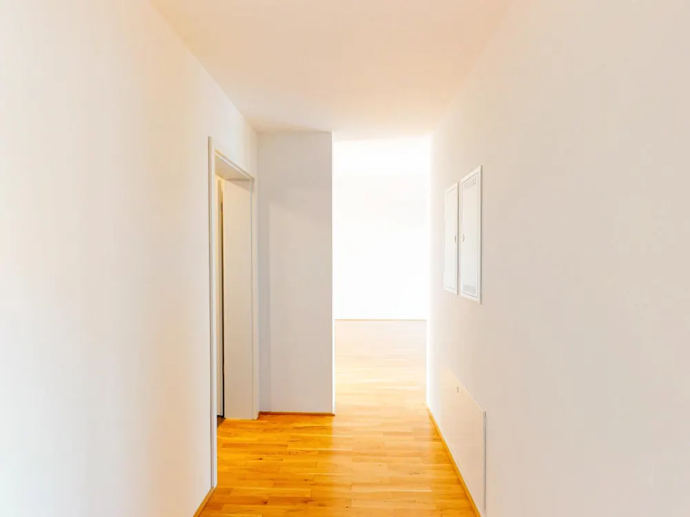 Jetzt UMZUGSBONUS sichern! Hell durchflutete 4-Zimmer-Wohnung mit EBK, Dachterasse und zwei Bädern