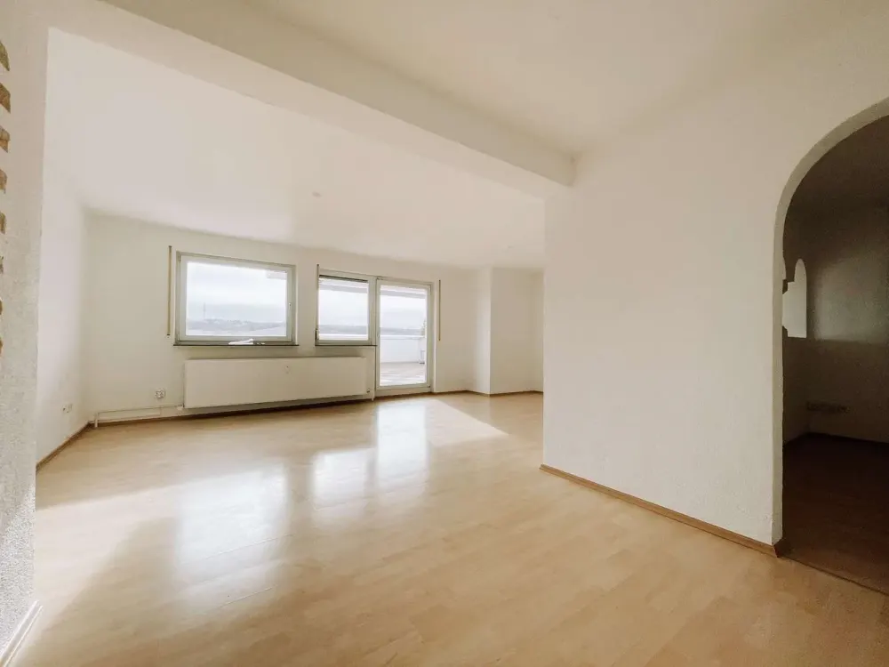 4-Zimmer-Penthouse-Wohnung mit traumhaftem Ausblick *zentrale Lage*