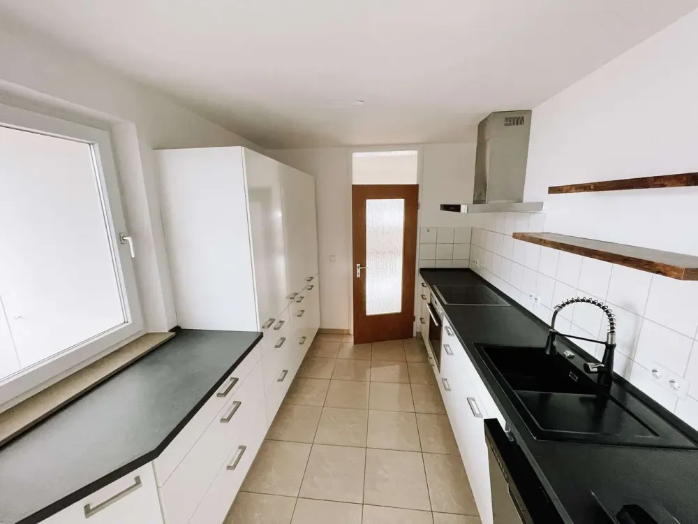4-Zimmer-Penthouse-Wohnung mit traumhaftem Ausblick *zentrale Lage*