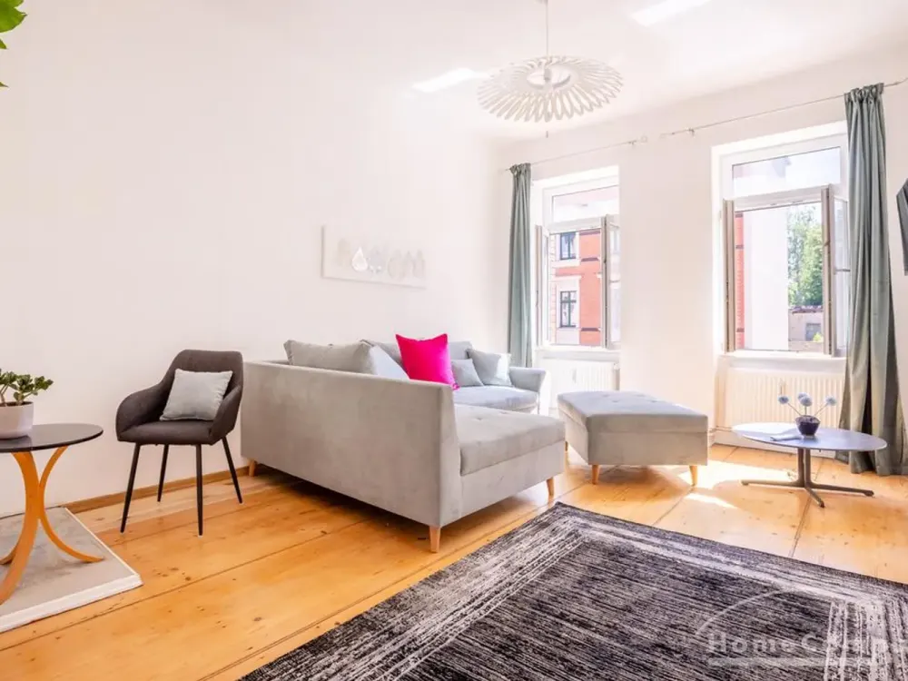 28043 HomeCompany Möbliert/Furnished 4-Zimmer Wohnung in Leipzig max. 6 Personen