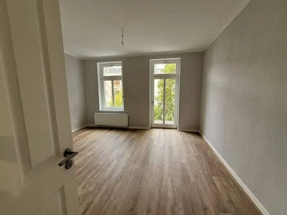 Perfect Match in Gohlis - ideal für Singles und Paare: 2 Zimmer mit EBK und Balkon - Erstbezug