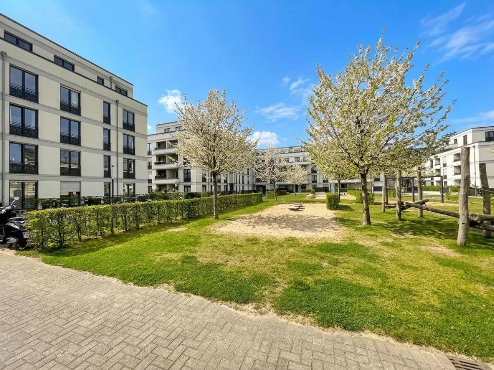 Moderne Etagenwohnung zur Miete mit Balkon in Düsseldorf Bilk - Wentzel Dr.
