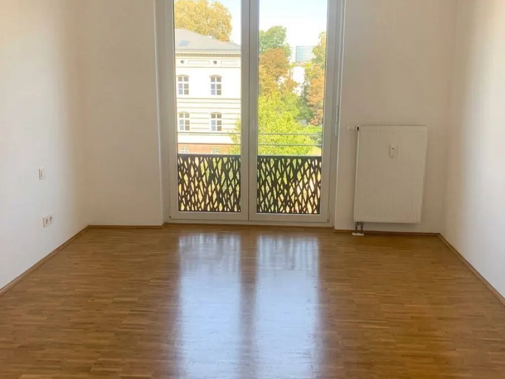 Moderne Etagenwohnung zur Miete mit Balkon in Düsseldorf Bilk - Wentzel Dr.