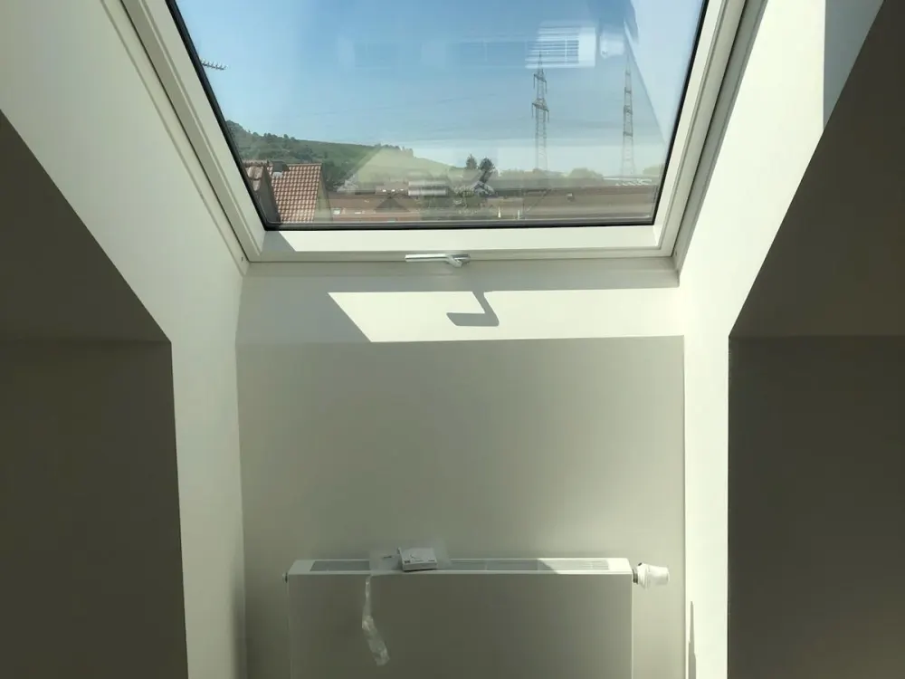 Dachgeschoss-Wohnung 3 Zimmer in Weinstadt-Beutelsbach