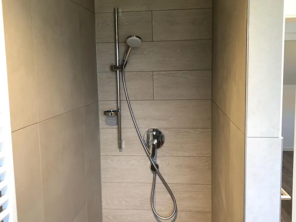Dachgeschoss-Wohnung 3 Zimmer in Weinstadt-Beutelsbach