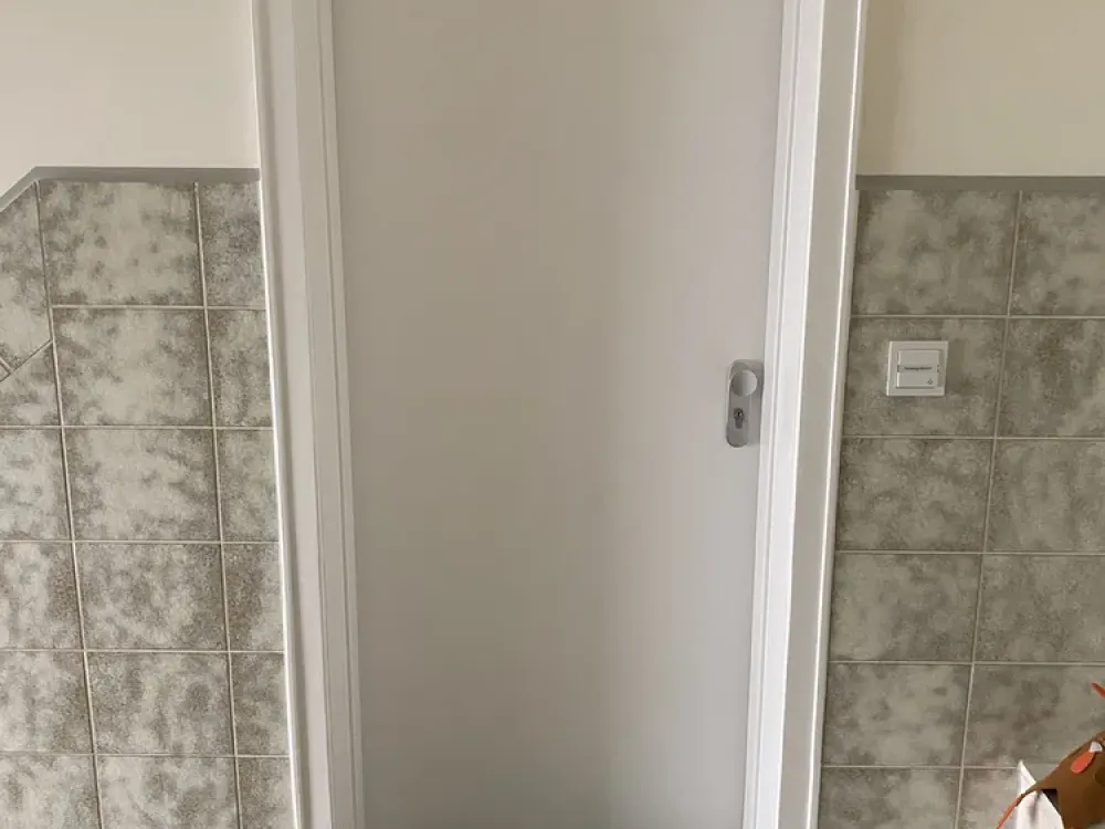 Lively Living in Duisburg: 3-Room Apartment with 78 m²