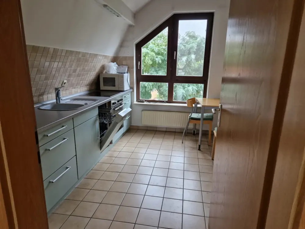 3-Zimmer-DG-Wohnung in Bahnhofsnähe