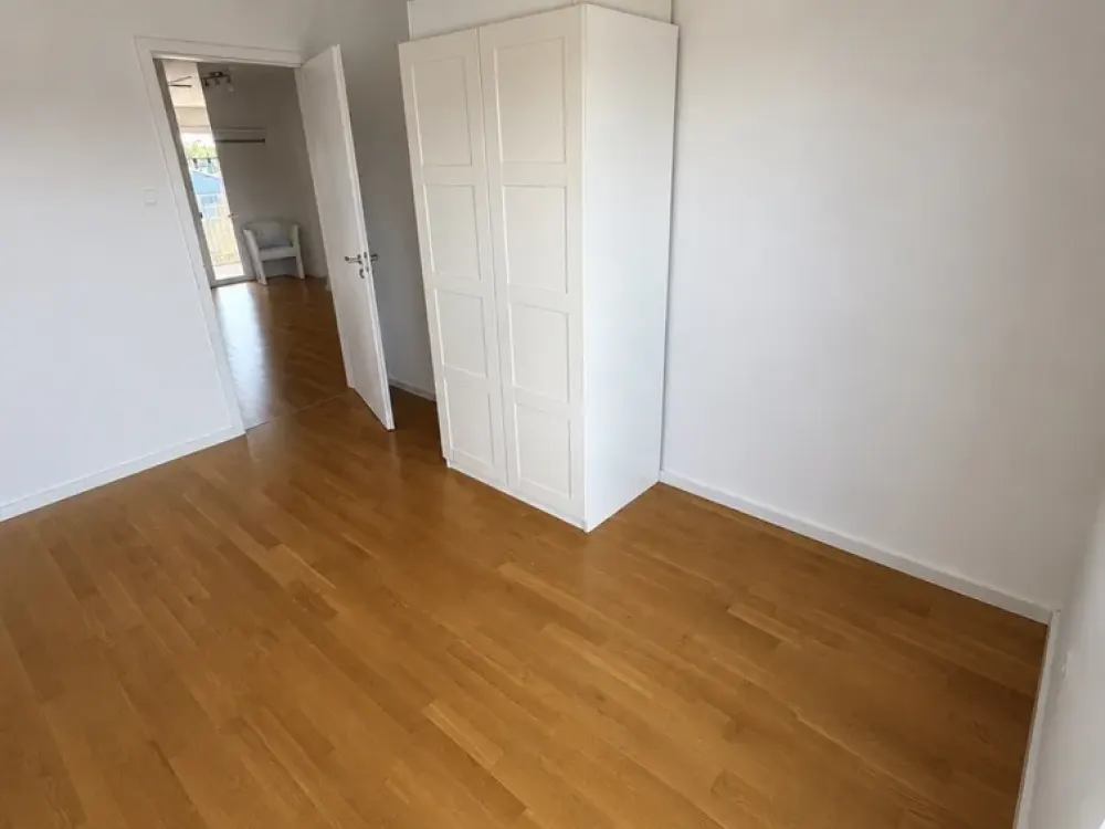 4-Room Apartment with South Balcony | Bergen-Enkheim
