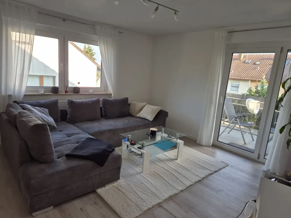 Attraktive 4-Zimmer Maisonette-Wohnung mit Balkon und Garten