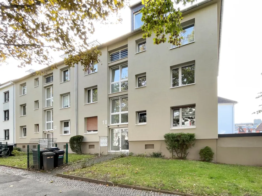 3,5 Zimmer, Balkon, ruhige Lage, renoviert