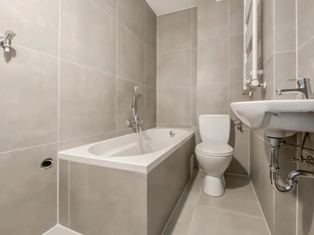 3,5 Zimmer, Balkon, ruhige Lage, renoviert