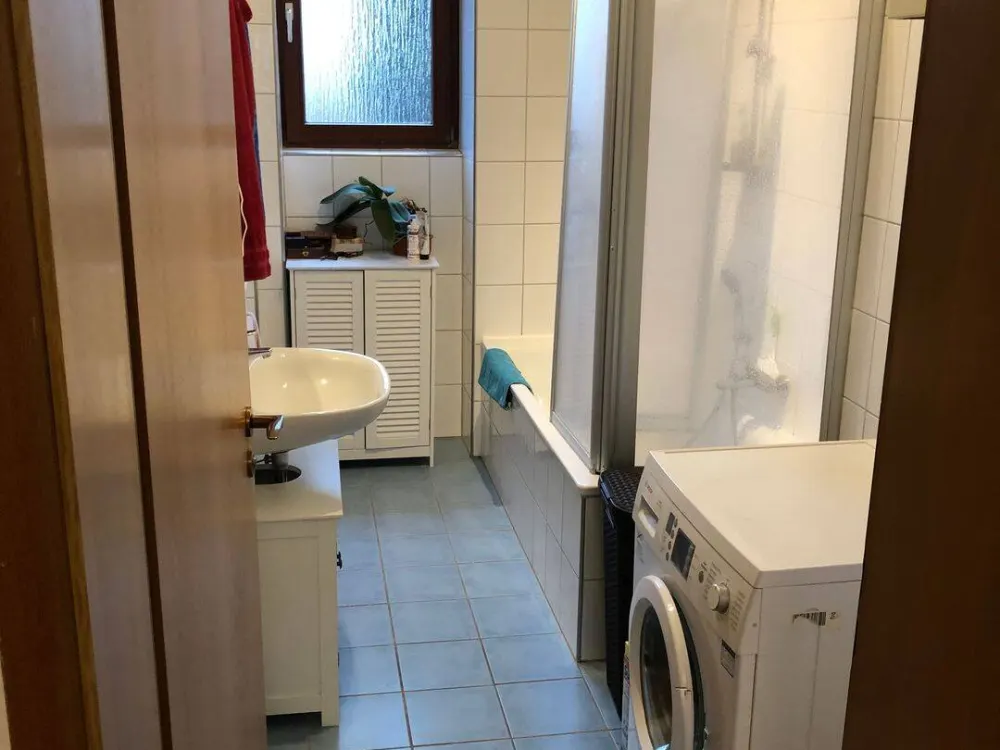 3-Zi.-Whg., neu renoviert, Balkon und EBK in Karlsruhe!