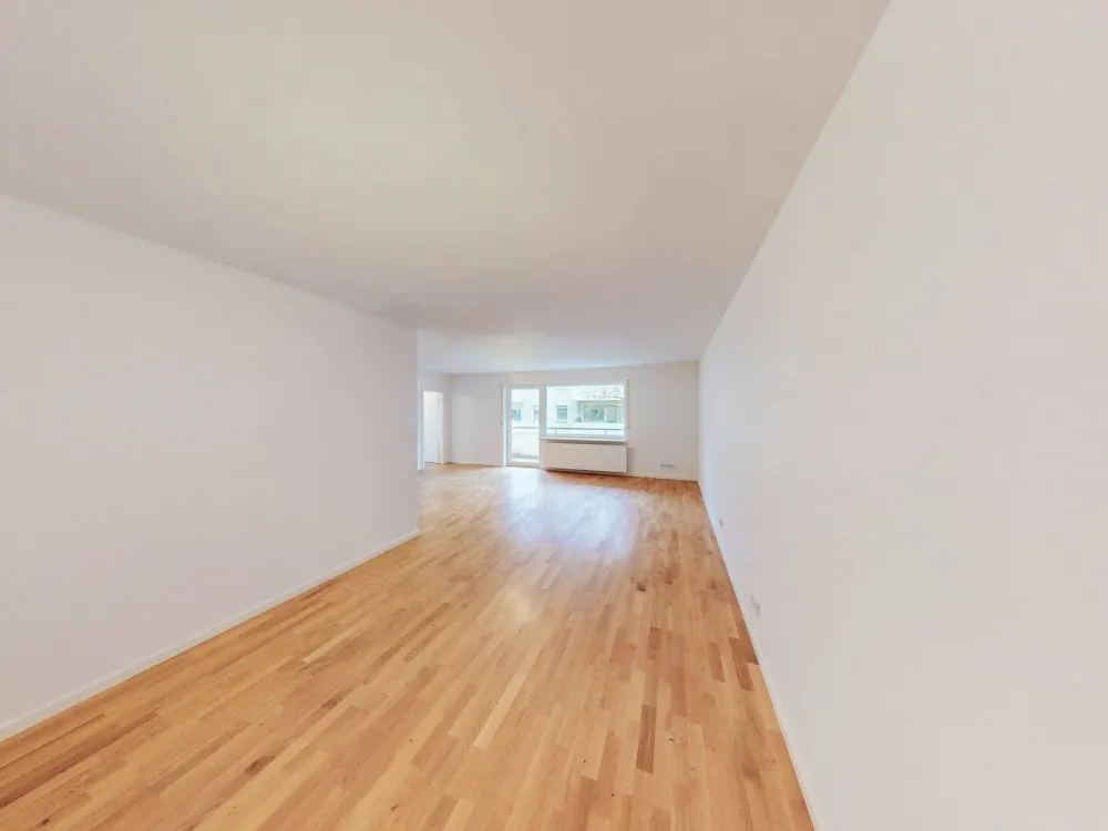 Helles 1-Zimmer-Apartment mit Balkon