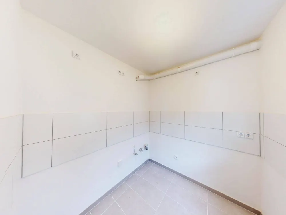 Helles 1-Zimmer-Apartment mit Balkon