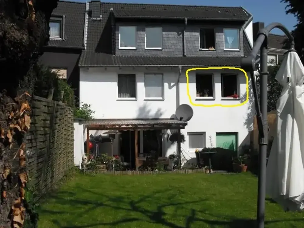 Modernes Wohnen in Hürth: 2-Zimmer-Wohnung mit Einbauküche