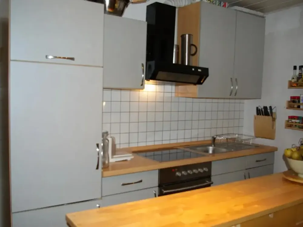 Modernes Wohnen in Hürth: 2-Zimmer-Wohnung mit Einbauküche