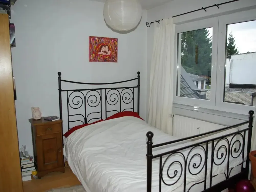 Modernes Wohnen in Hürth: 2-Zimmer-Wohnung mit Einbauküche