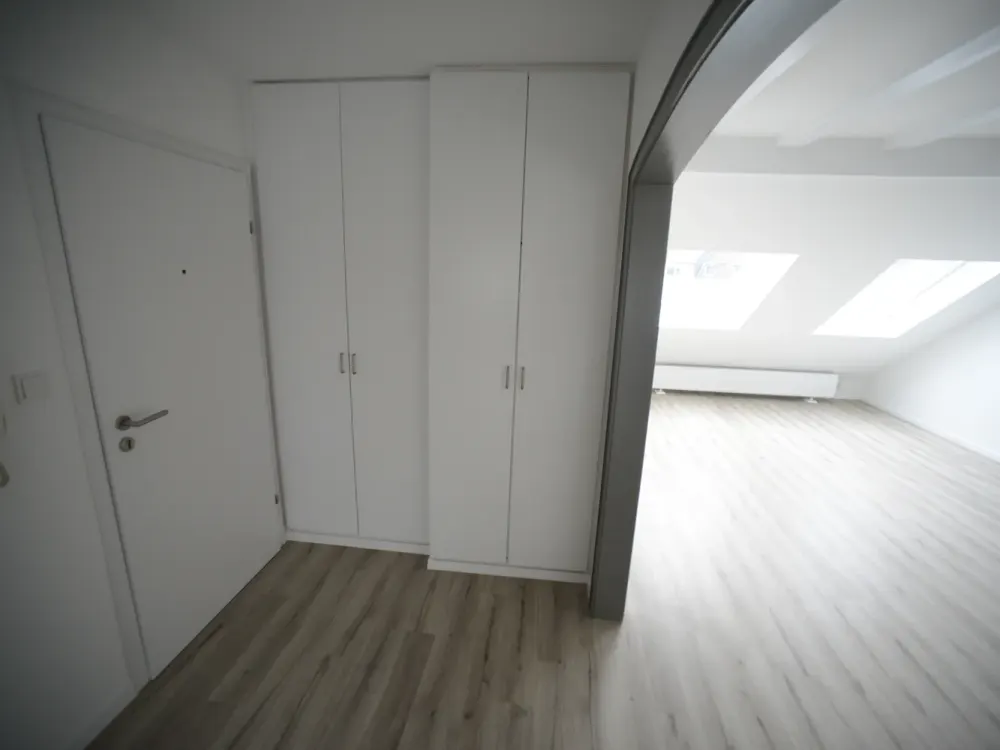 Wunderschöne Dachgeschosswohnung in bester Lage in Pempelfort!