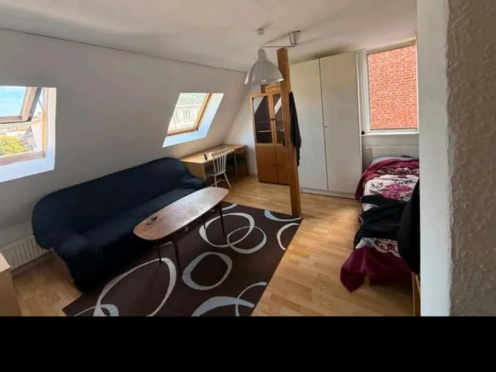Schönes WG Zimmer