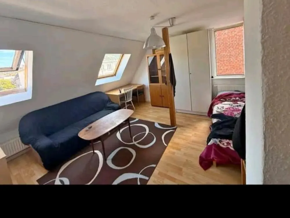Schönes WG Zimmer
