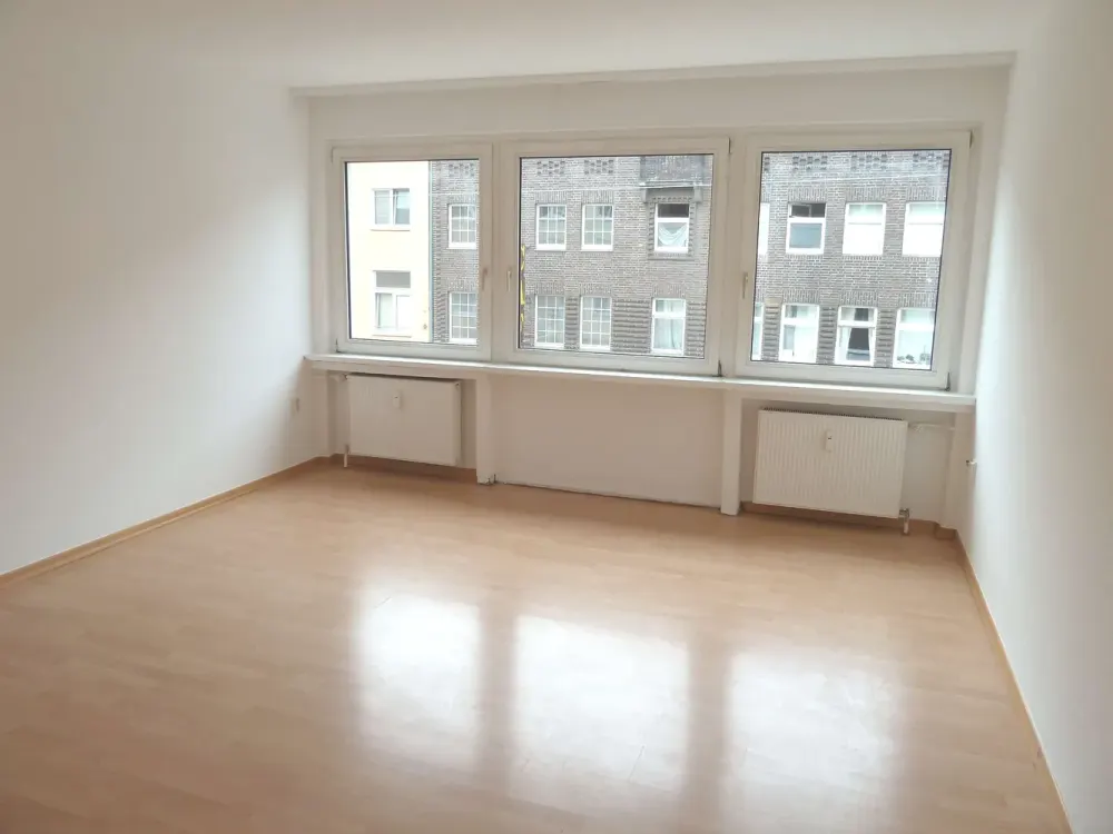ruhig und doch zentral gelegen - Wannenbad -